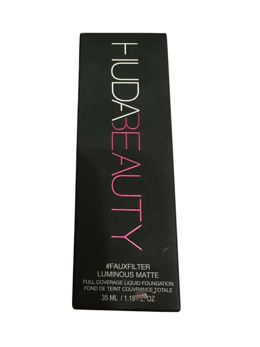 HudaBeauty foundation shade Amaretti 310G